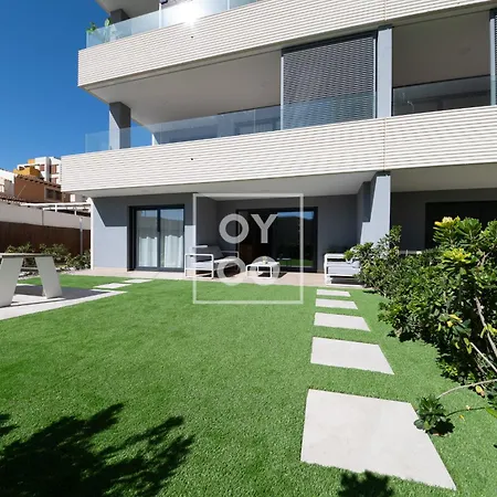 Infinity Blue Luxury Flat By Oyoostays